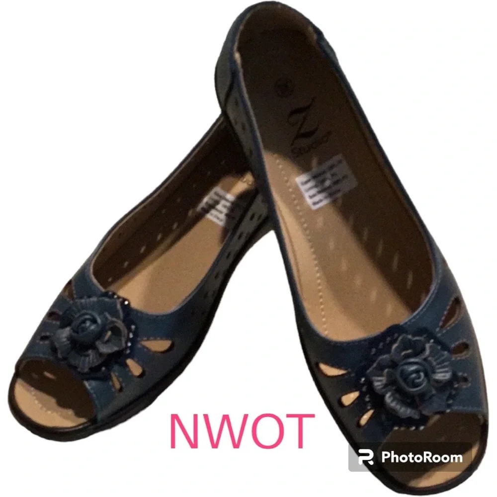 Dark teal slip-ons - Picture 1 of 8